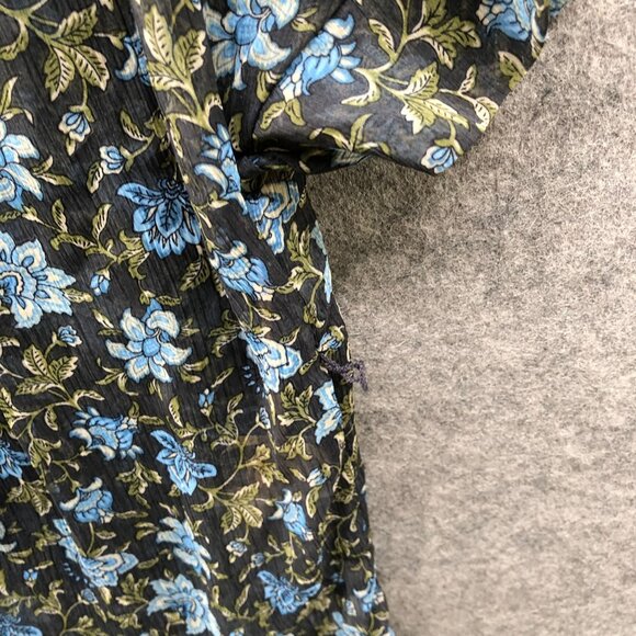 NWT Converse Chiffon Blouse Womens L Blue Floral V-Neck Short Sleeve Pintuck - Picture 5 of 10